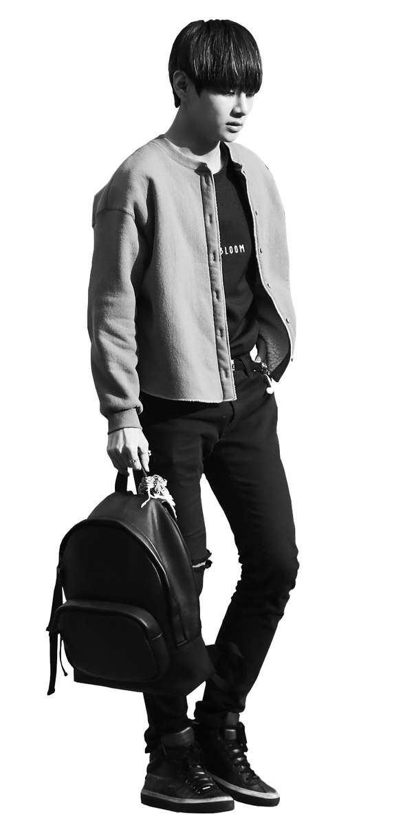 Jovem Modelo Com Mochila Moda Png Grátis Para Baixar