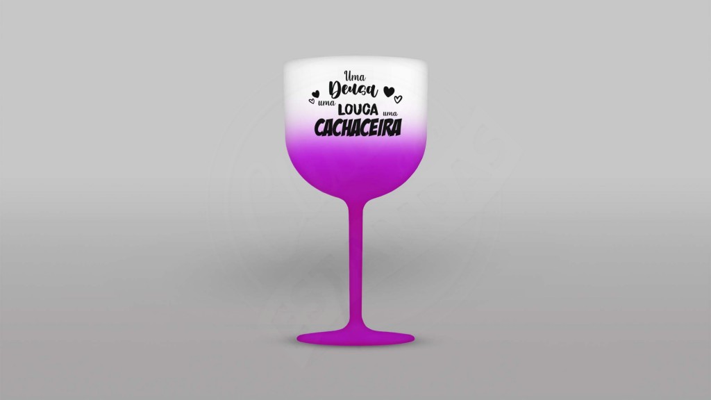 ARTE PARA TAÇA DE GIN - UMA DEUSA UMA LOUCA UMA CACHACEIRA-876
