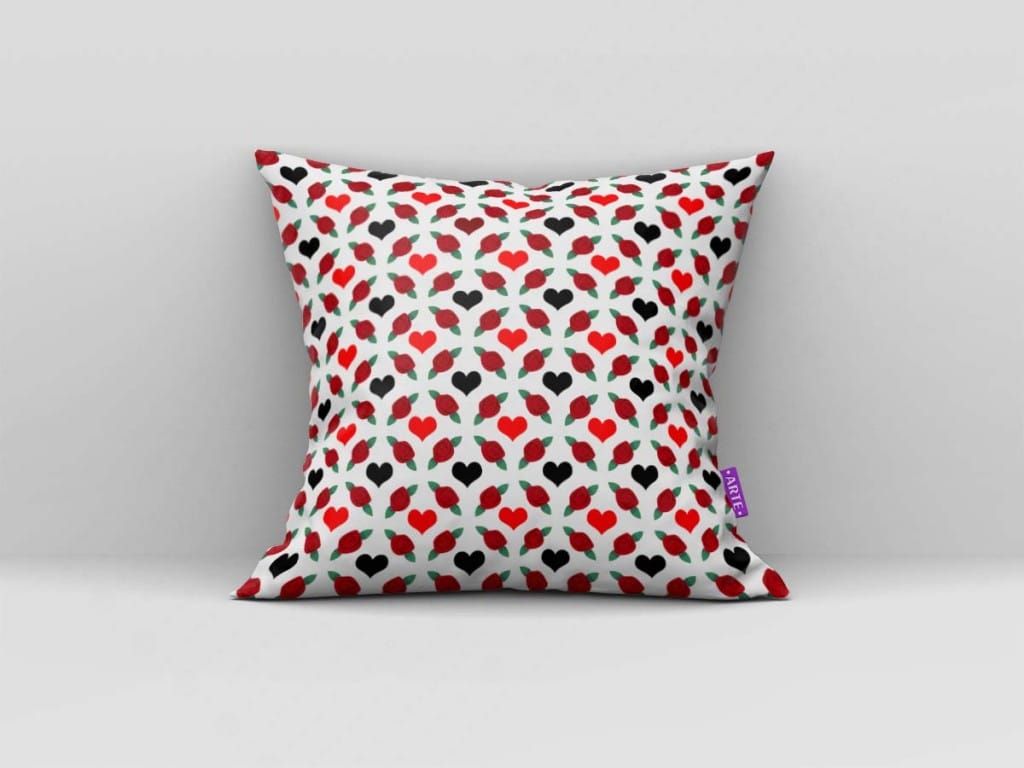 ARTE PARA ALMOFADA DE FLORES E CORAÇÕES - KIT ALICE IN WONDERLAND-4729